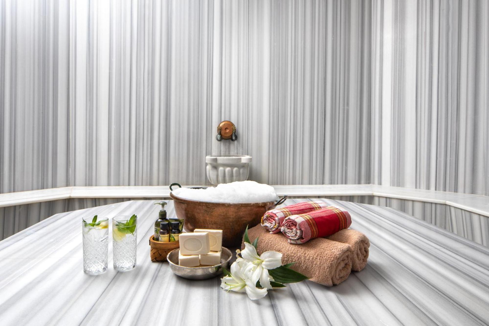 Ramada Plaza by Wyndham Istanbul Atakoy Hotel Bagian luar foto
