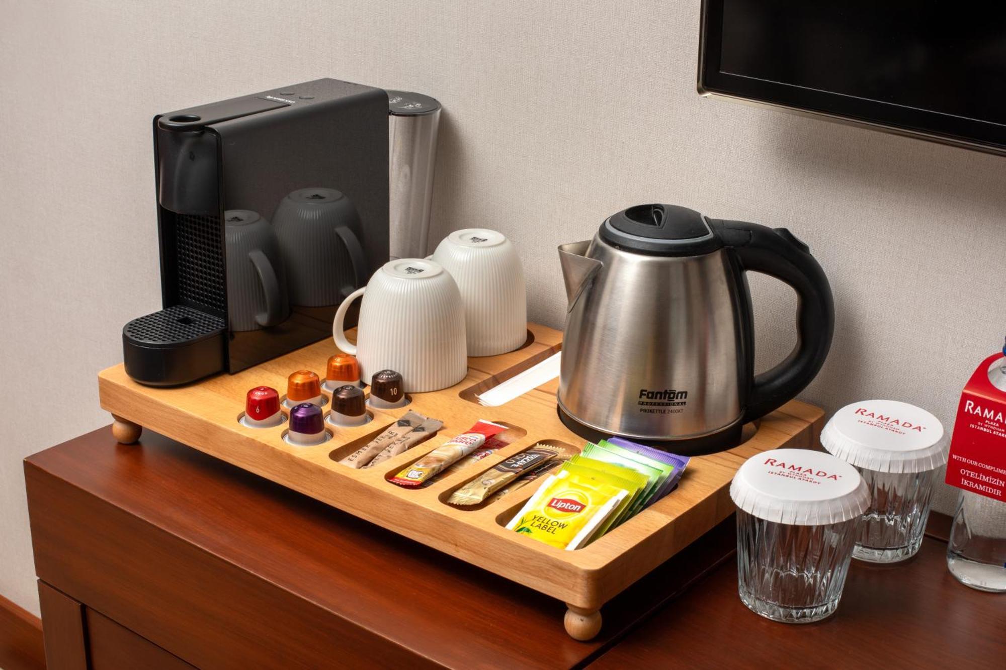 Ramada Plaza by Wyndham Istanbul Atakoy Hotel Bagian luar foto