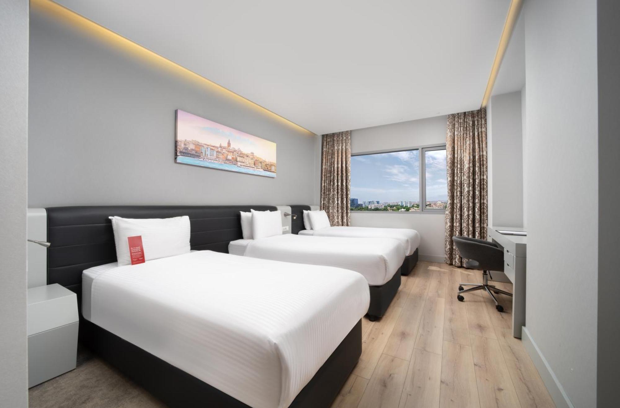 Ramada Plaza by Wyndham Istanbul Atakoy Hotel Bagian luar foto