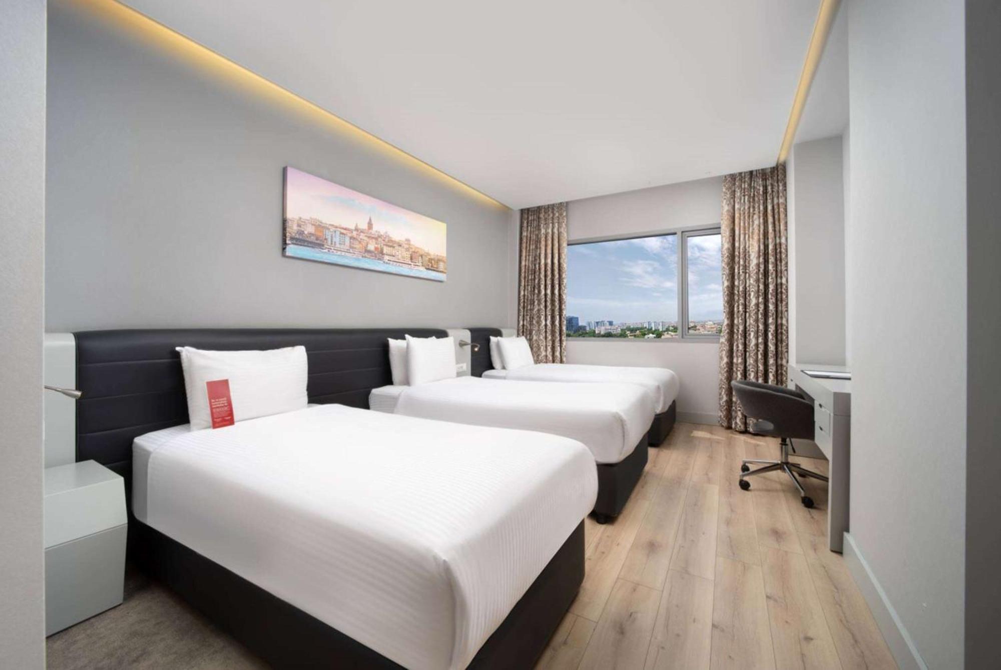 Ramada Plaza by Wyndham Istanbul Atakoy Hotel Bagian luar foto