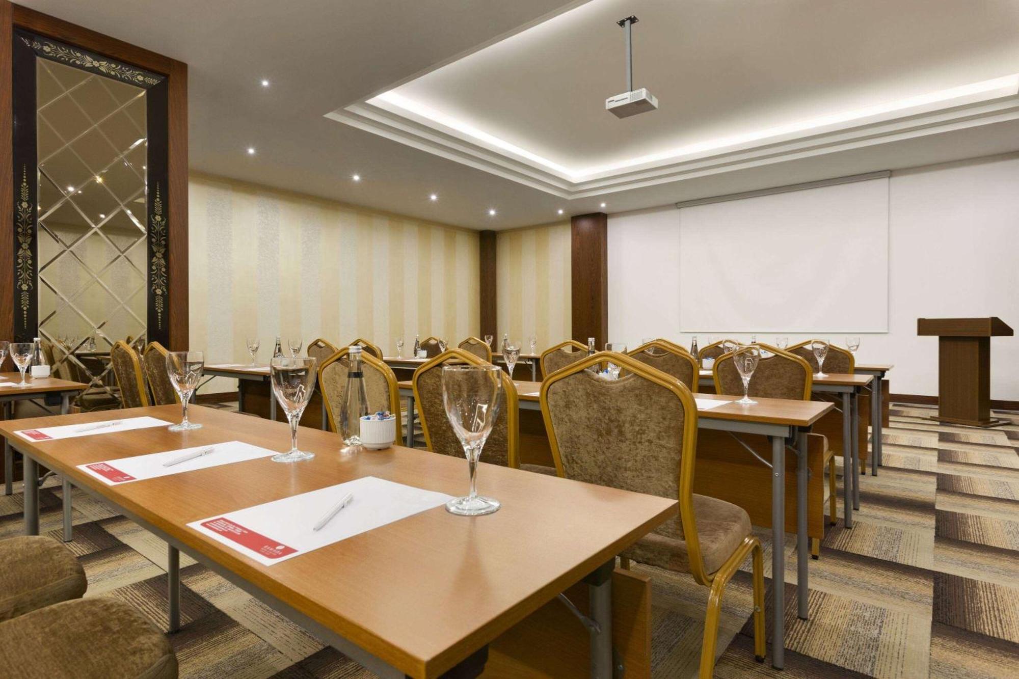 Ramada Plaza by Wyndham Istanbul Atakoy Hotel Bagian luar foto